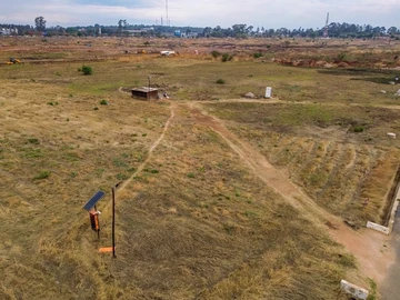 Commercial & Industrial Land