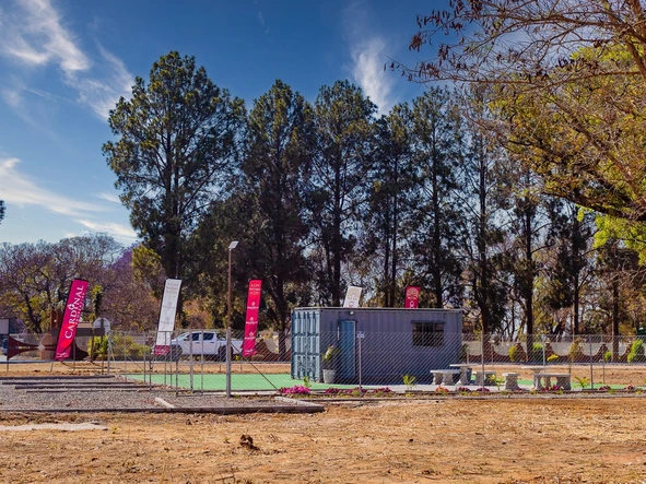 Commercial & Industrial Land