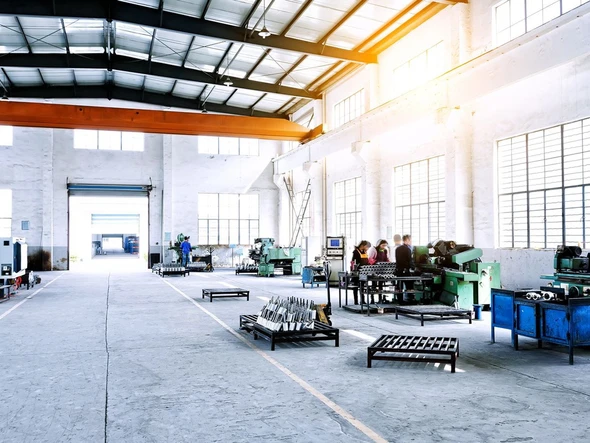 Commercial & Industrial Land